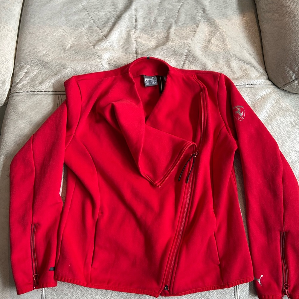 Women's Red Puma Ferrari jacket with an asymmetrical zipper, Size M